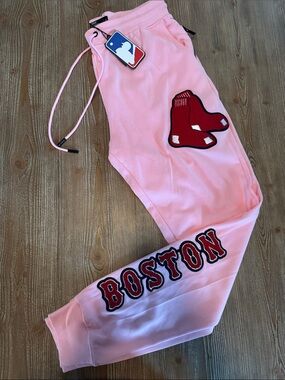 Boston Red Sox Pro Standard Jogger Sweatpants